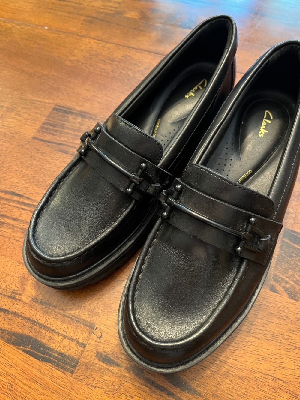 Clarks Orianna Bit loafers in Black Leather. Size 8